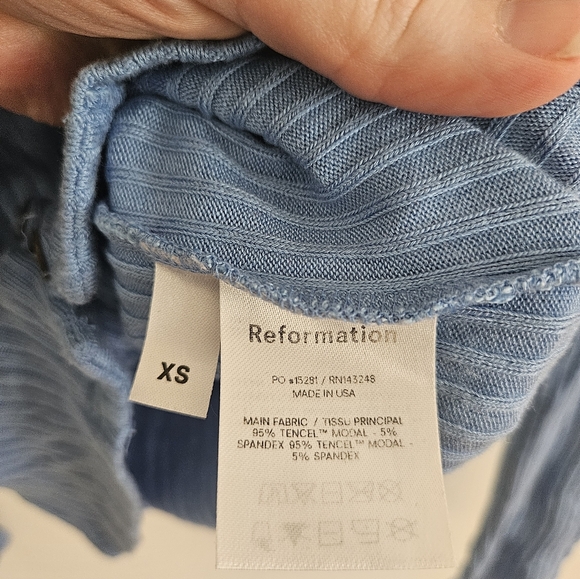 Reformation Gellar Top Sz Xs - Picture 3 of 6